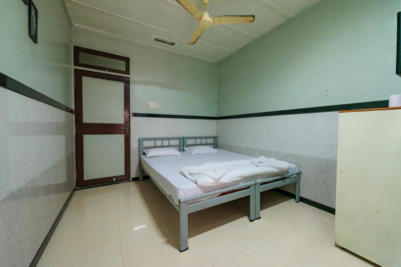 Traveller'S Inn Hotel - Fort Mumbai Ngoại thất bức ảnh
