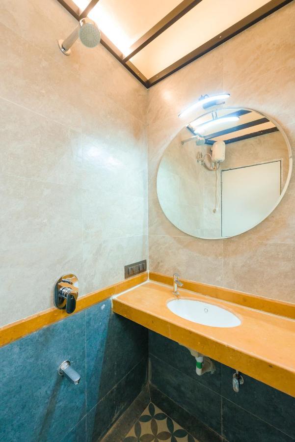 Traveller'S Inn Hotel - Fort Mumbai Ngoại thất bức ảnh