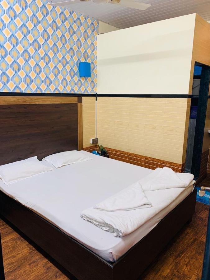 Traveller'S Inn Hotel - Fort Mumbai Ngoại thất bức ảnh